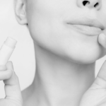 Bálsamo para labios dañados